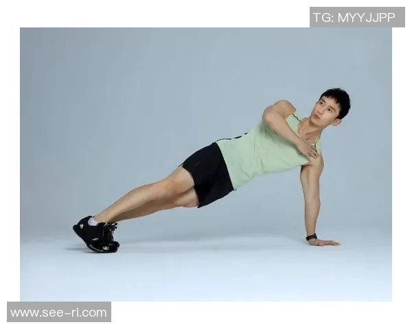 蝶泳技巧解析：提升爆发力与稳定性的核心训练方法与注意要点