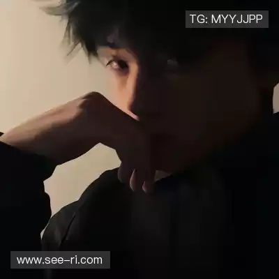 裴允盼